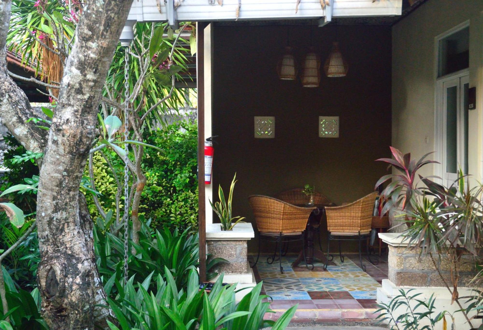 Peneeda View Beach Hotel Sanur  Room photo